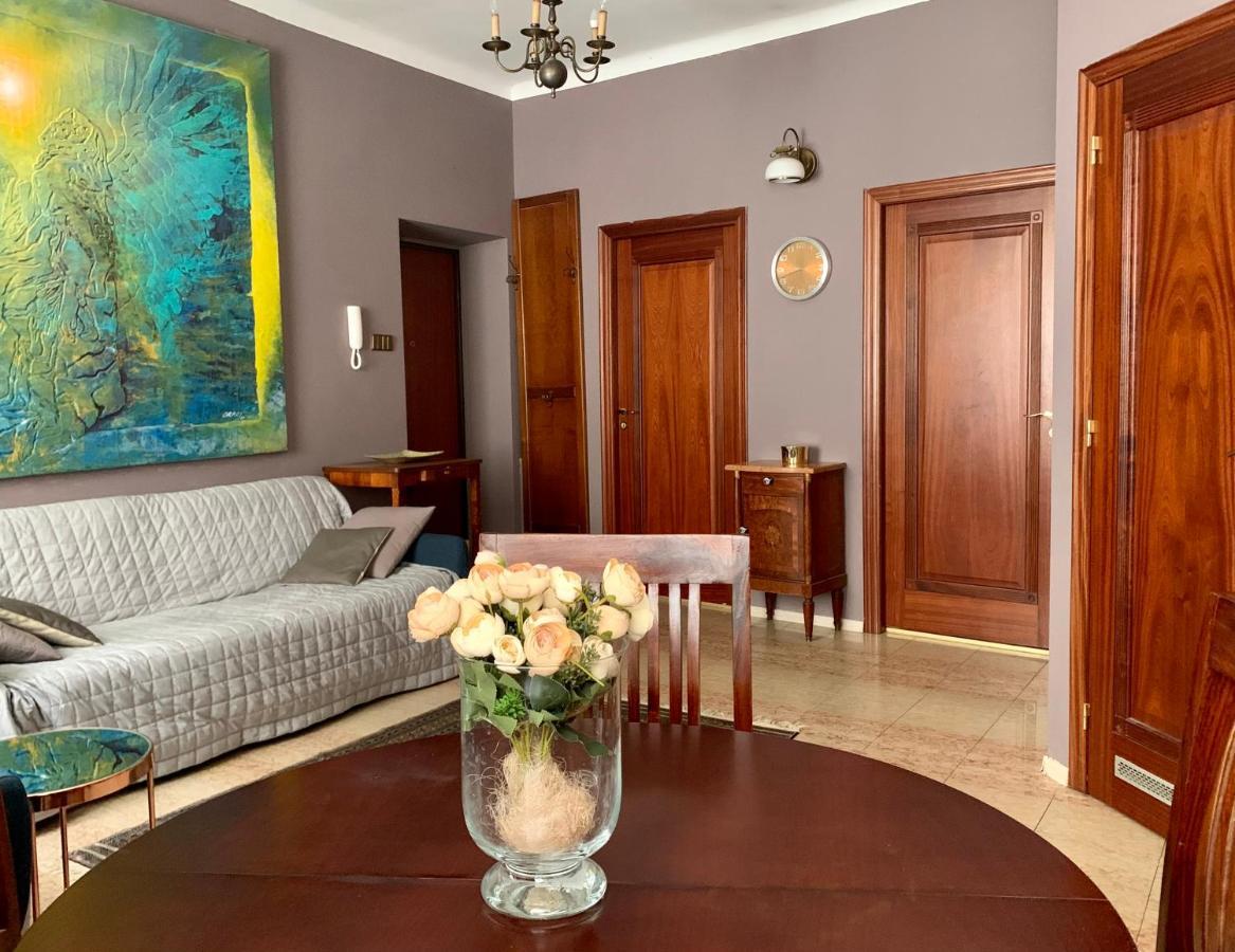 Beautiful And Charming Apartment In The Heart Of The Old Town Varsovia Exterior foto